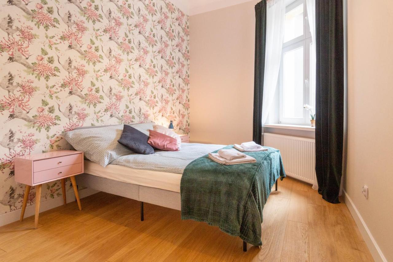 Glamorous And Brand New 2 Bedroom Krakau Exterior foto
